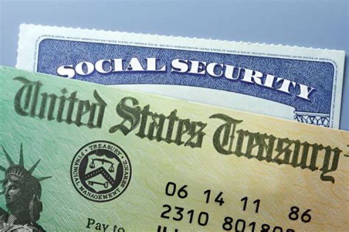 Can a married couple both receive Social Security checks?
