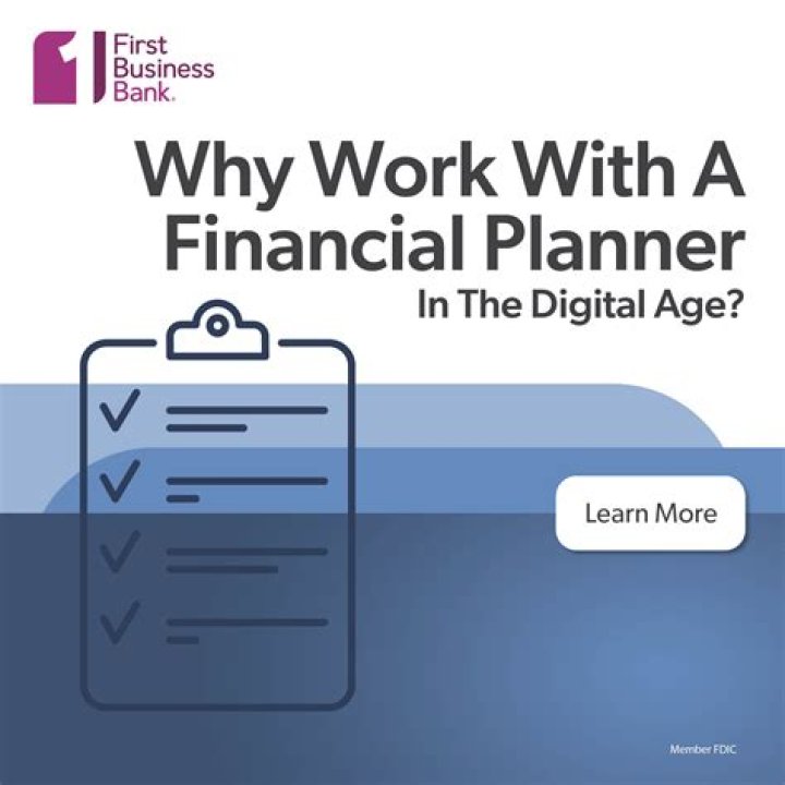 How many hours does a financial planner work?