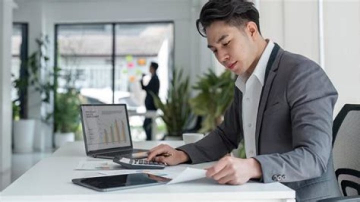 How much money do you need to start a automotive business?