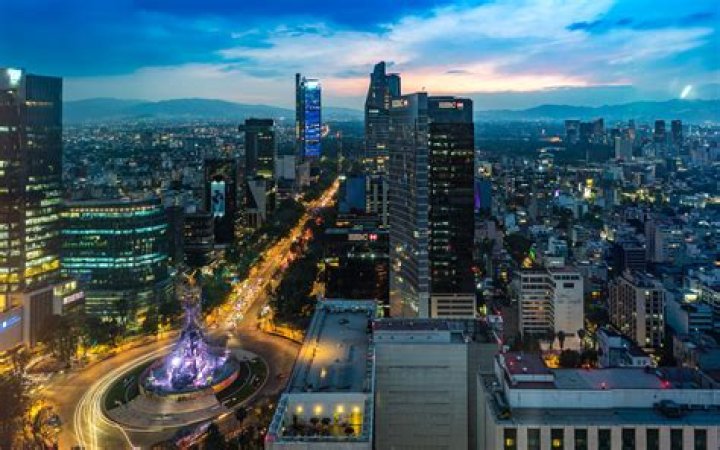 Is Mexico City the business of Mexico?