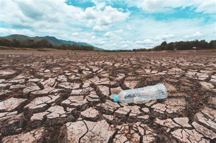 What causes water shortage in South Africa?